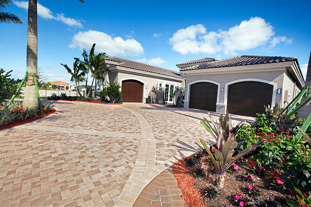 Best Driveway Pavers Near Me  in Santa Venetia, CA